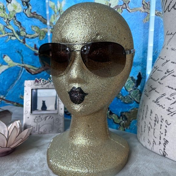 Prada, aviator sunglasses, black and brown in excellent condition. - Picture 3 of 9